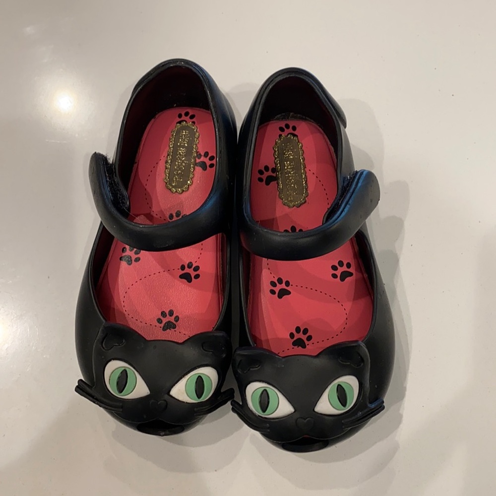 Mini Melissa cat shoes